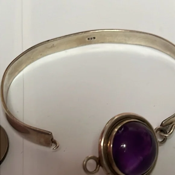 925 bangle large amethyst. Big wrist friendly - Picture 11 of 14